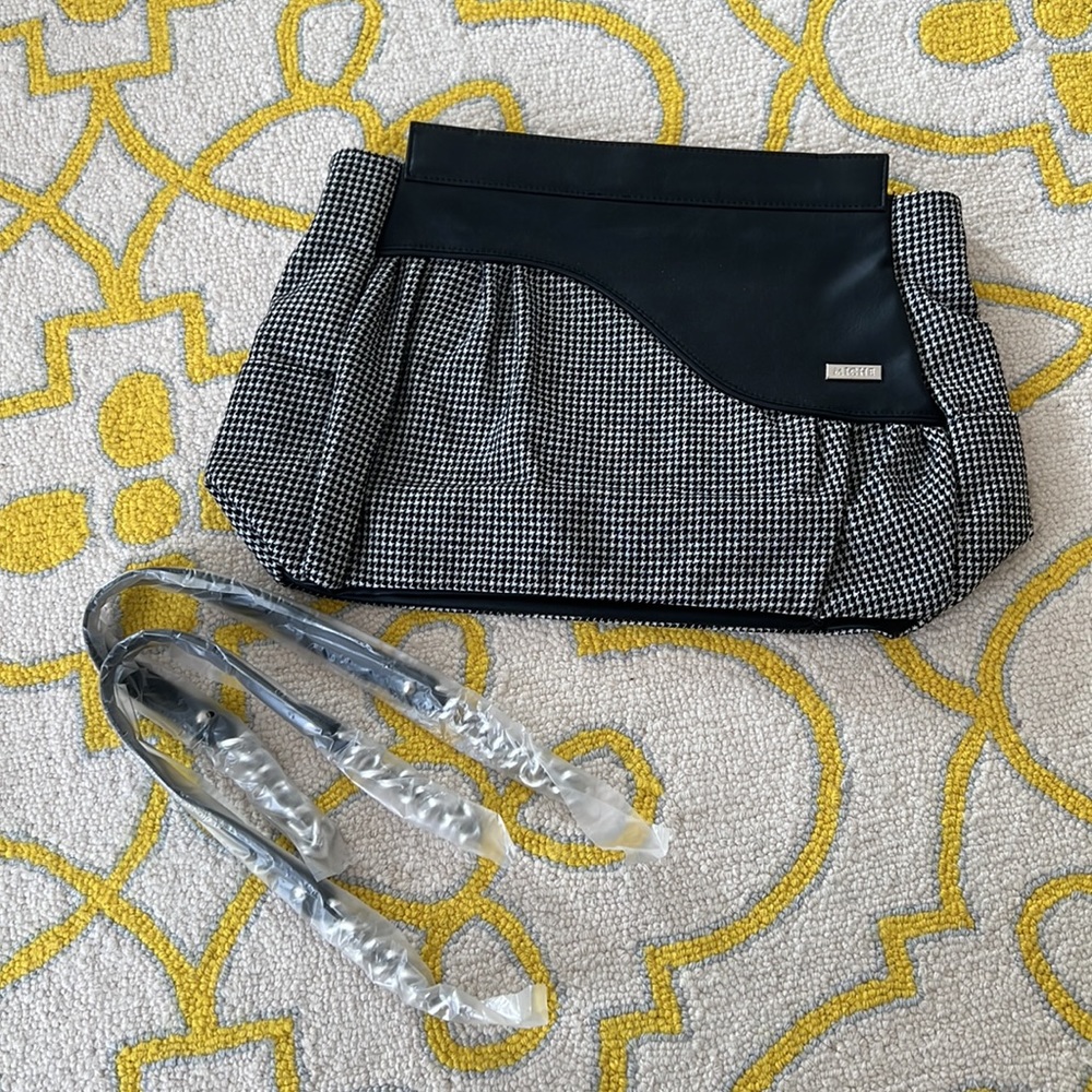 NWOT MICHE Neisha Shell w/ Purse Straps